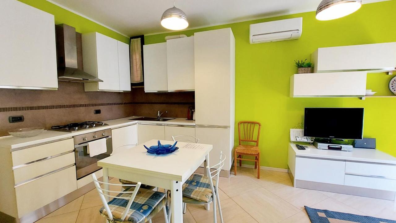Colors Pool Apartment Bardolino Kültér fotó