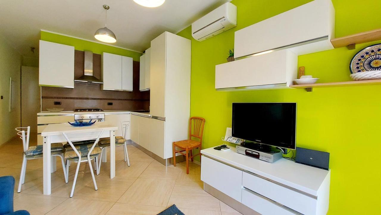 Colors Pool Apartment Bardolino Kültér fotó