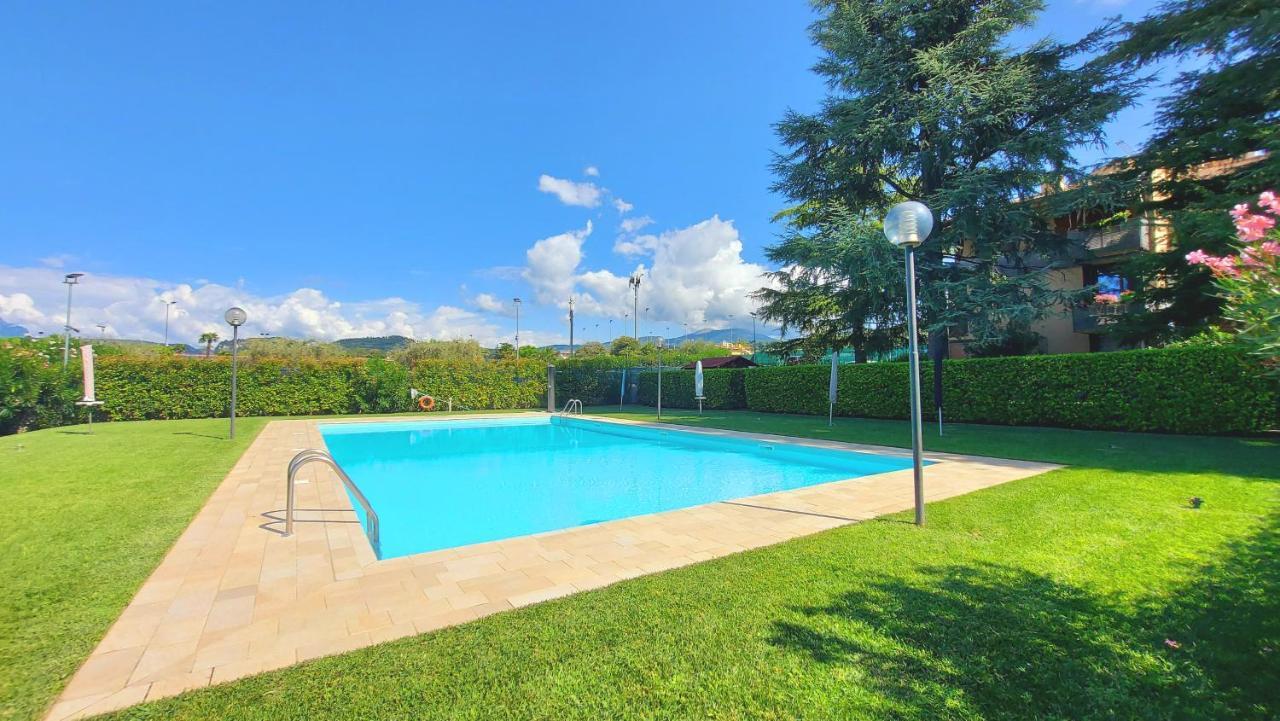 Colors Pool Apartment Bardolino Kültér fotó